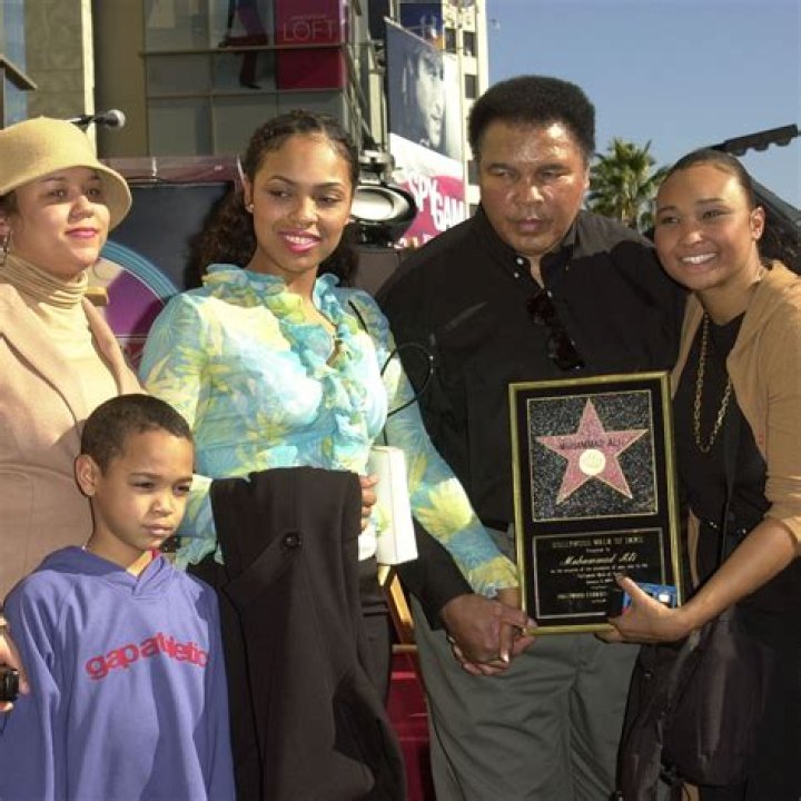 All About Miya Ali ! Daughter Of Muhammad Ali ·