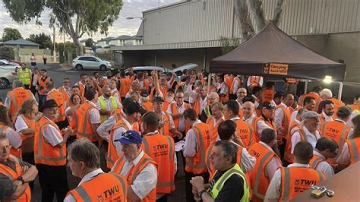 Bus strike causes major public transport disruptions in Adelaide