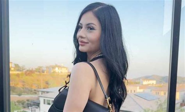 Esthalla Ortiz (TikTok Star) Biography, Age, Boyfriend, Height, Net Worth |