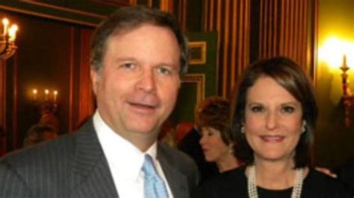 Gloria Borger: The personal life, wedding, husband, children!