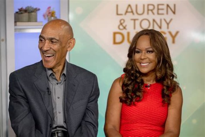Here's The Untold Truth We Know About Tony Dungy's Wife, Lauren Harris ·