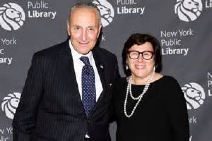 Iris Weinshall – Bio, Net Worth & Other Facts About Chuck Schumer’s Wife