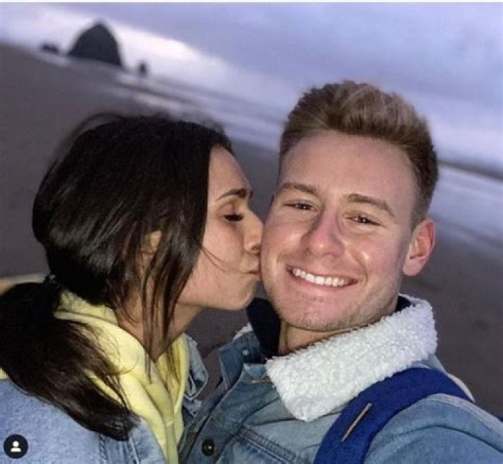 Jarred Kelenic Girlfriend: Who is Gina Muzi?