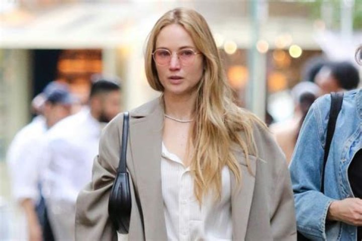 Jennifer Lawrence's Relationships: Uncovering Hidden Truths