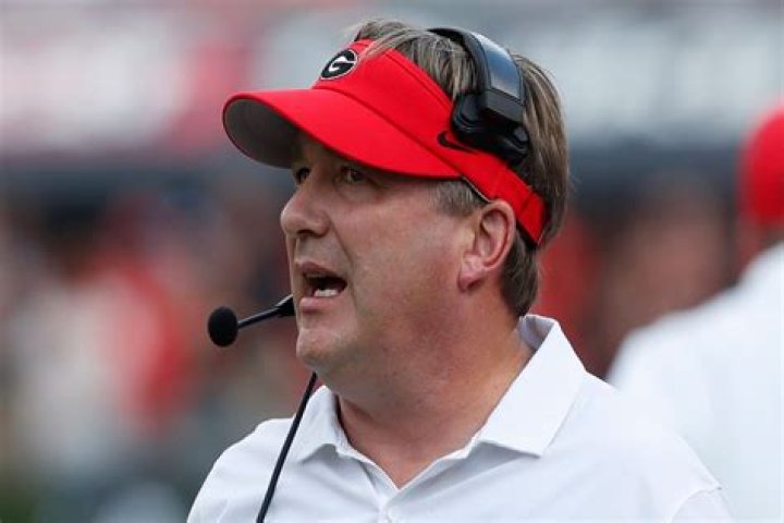 Kirby Smart Salary, Net Worth, Contract, Height, Past Teams Coached, Record At Georgia, High School |