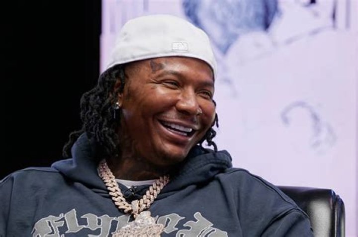 Moneybagg Yo Says He Makes $200K Per Show, Disputes $4M Net Worth
