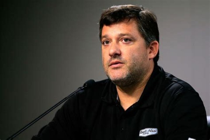 Reports: Surprising Candidate Set to Replace Aric Almirola as Tony Stewart Looksto Send Shockwaves