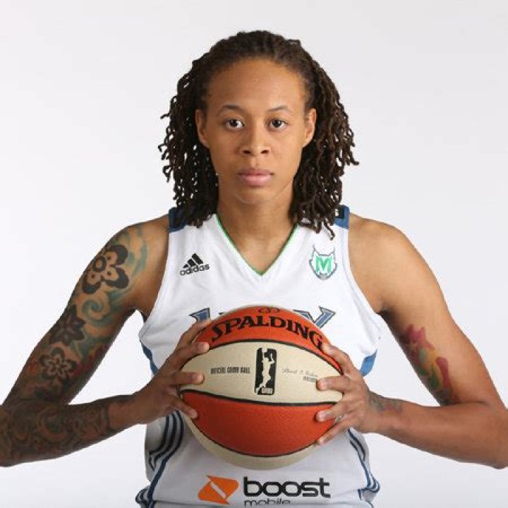 Seimone Augustus Bio - team,affair,lesbian,girlfriend,salary, Basketball, net worth,