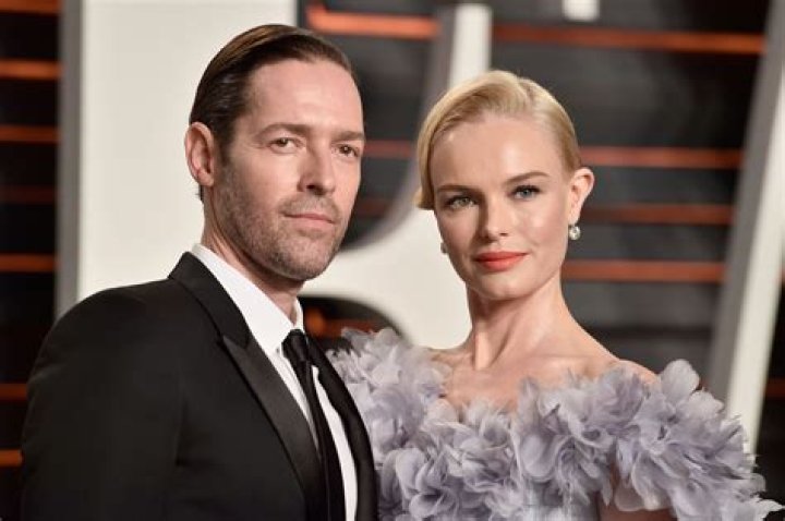 The Couple Announced Separation After Ten Years ·