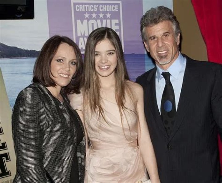 Uncover The True Story Behind Hailee Steinfeld's Family & Success