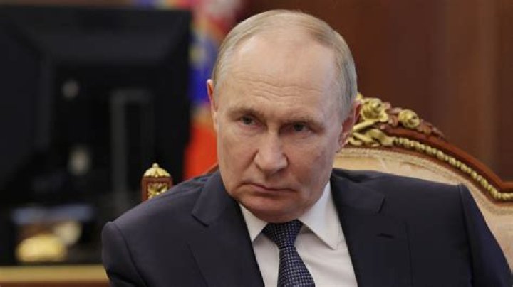 Unveiling Putin's True Height: Discoveries And Insights