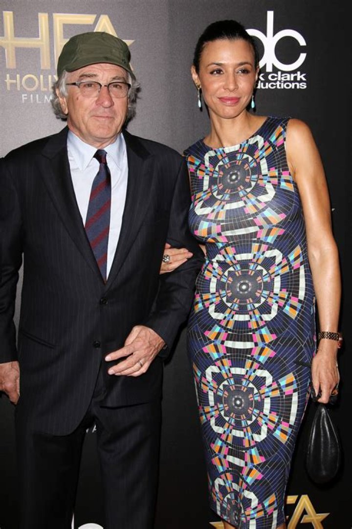 Unveiling Robert De Niro's Marital Journey: Times Married Revealed