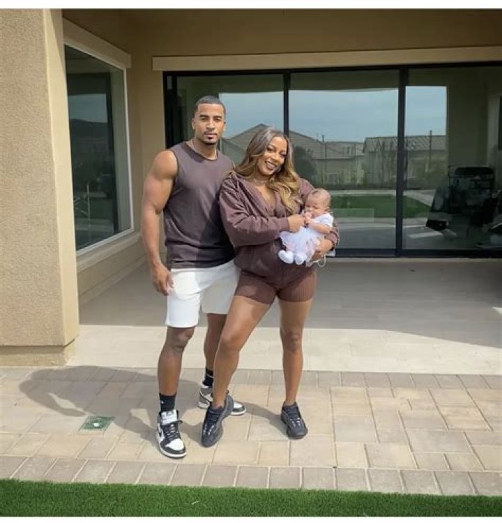 Victoria Monet pregnant with her first child! Know about her dating rumors with Kehlani, age, net worth, biography