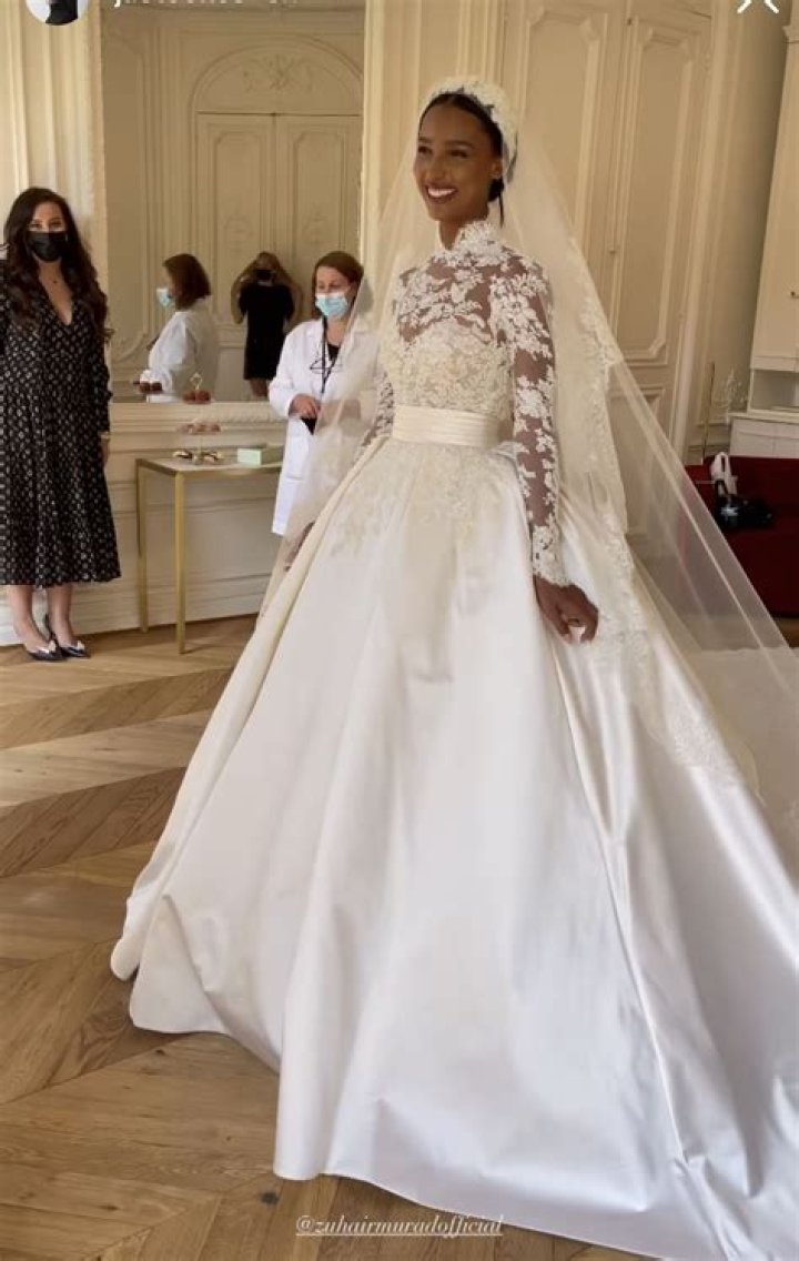 Victoria’s Secret Angel Jasmine Tookes Gave A Little Hint Of Her Wedding Details!