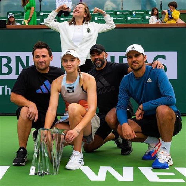 Who Is He? At Wimbledon, Elena Rybakinas coach and his methods are discussed while ·